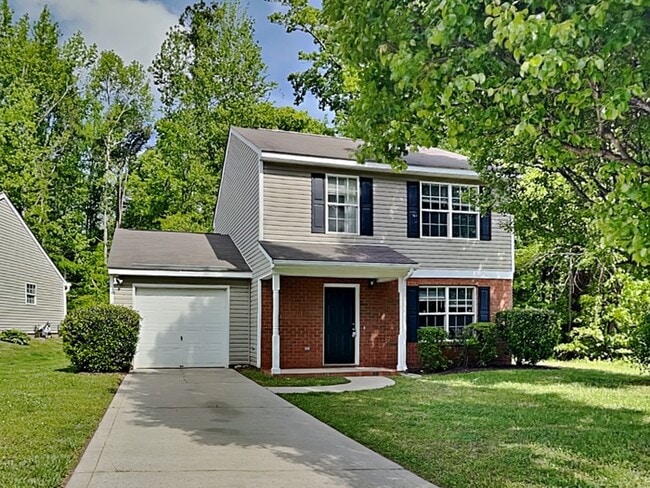 Building Photo - 4931 Cornelia Dr