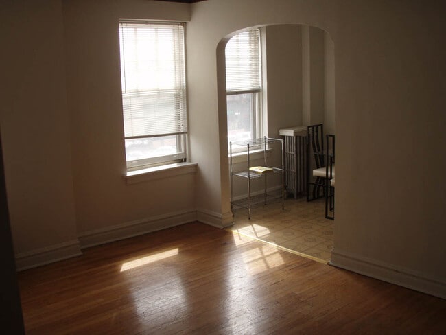 Photo - 2140 Elmwood Ave Unit 205