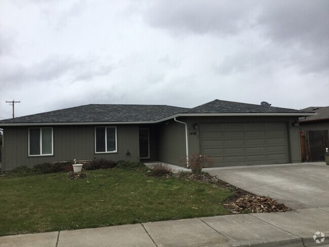 Building Photo - Cute Home in Great Southwest Neighborhood!