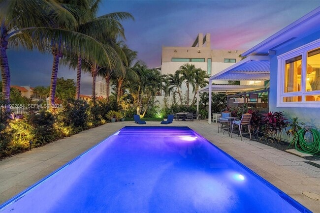 Photo - 1361 NE 104th St