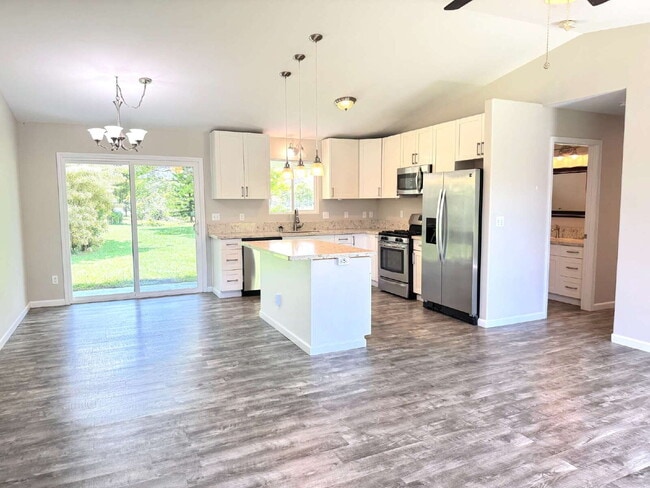 Photo - "Charming 3-Bedroom Retreat with 2 Full Baths in Keaau's Tranquil Paradise!"