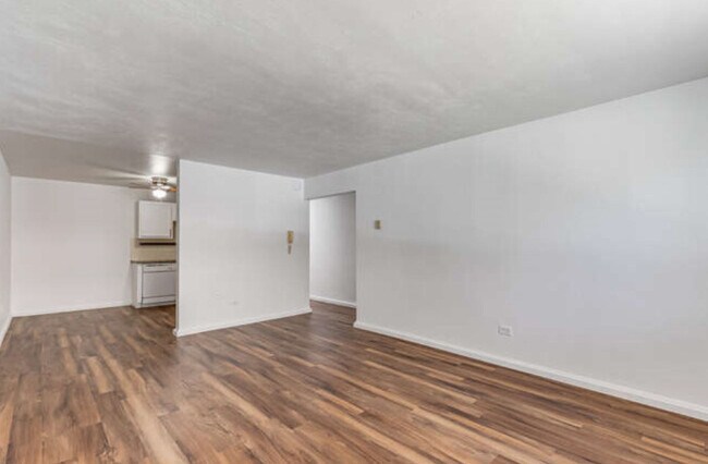 Viscount Apartments