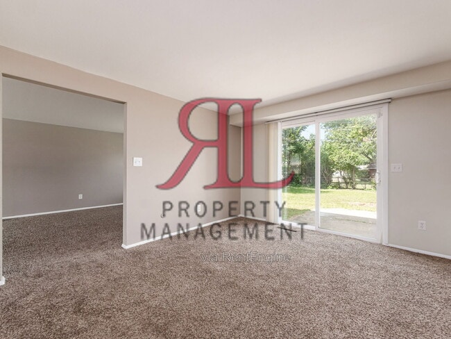 3664 Bogota Dr