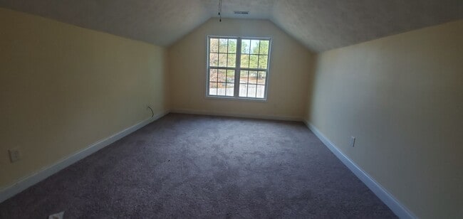 Photo - 211 Wolfbridge Dr