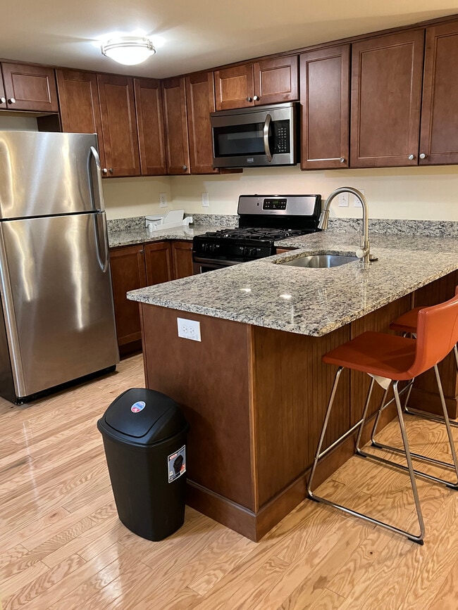 Cocina y barra de comedor