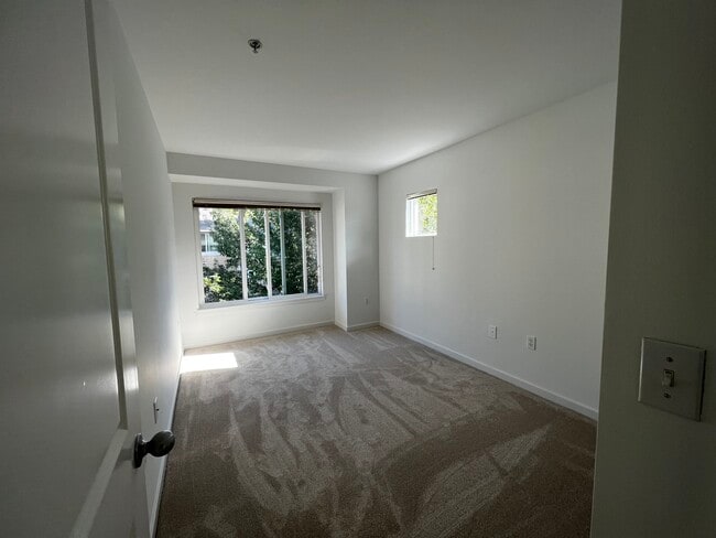 Photo - 21269 SE 42nd Pl