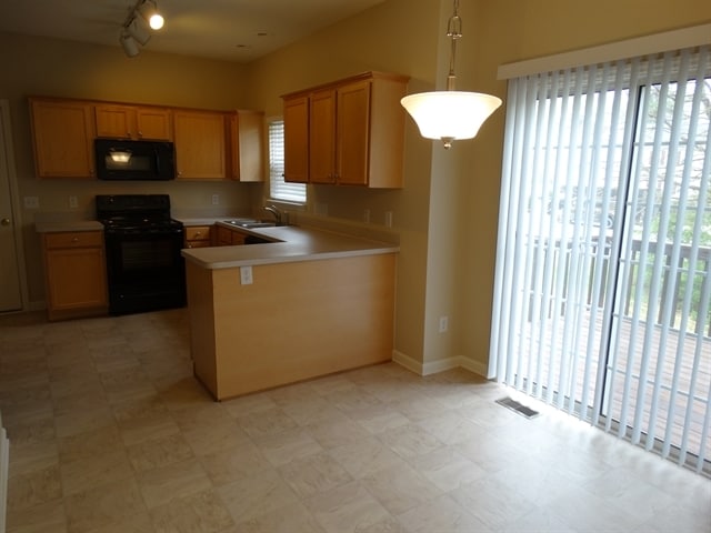 Photo - 5385 Angel Oaks Dr