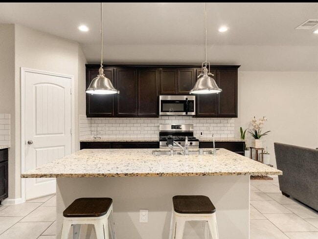 Photo - 8307 Oakleaf Meadow Ct
