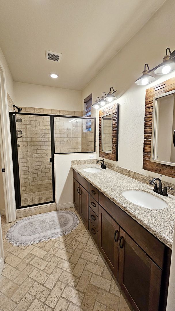 Photo - Fully Furnished Mother-in-law Suite For Rent
