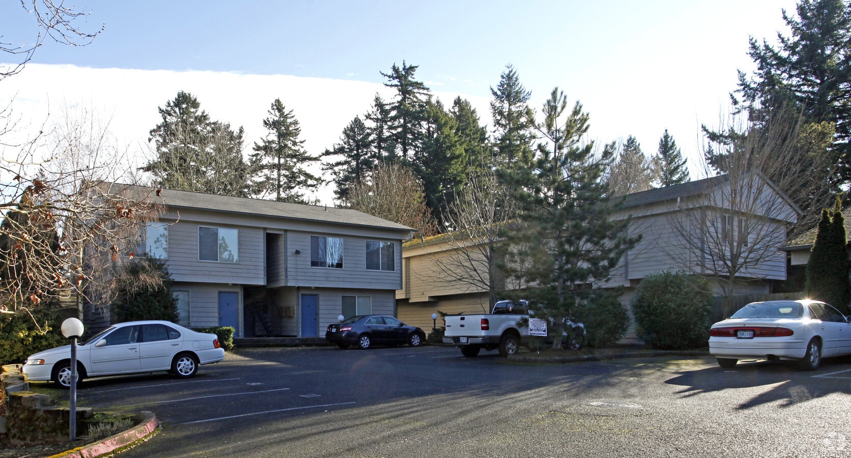 Raleigh Pines Apartments - Raleigh Pines Apartments