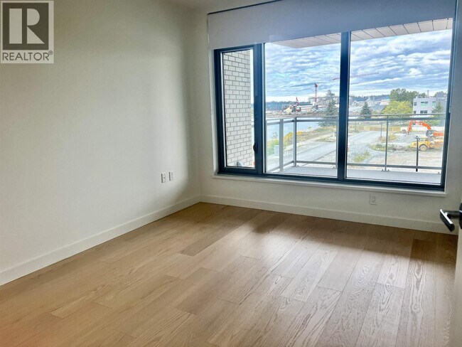 785 Harbour Wy Unité 4F