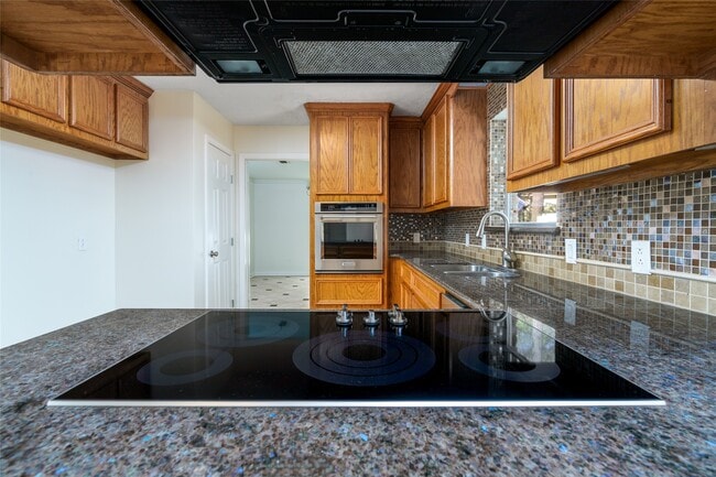 Photo - 11602 Jaycreek Dr