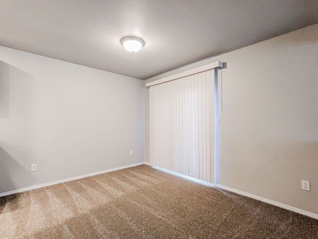 Photo - 417 Pine Ave Unit B