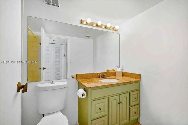 Photo - 7601 E Treasure Dr Unit 2222