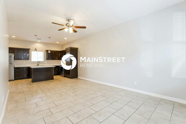3 Bedroom Pet-Friendly Home in Phoenix, AZ with Main Street Renewal