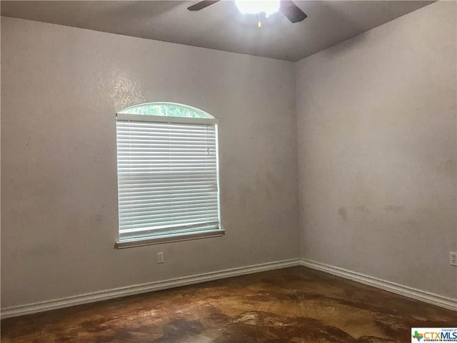 Photo - 1080 Rainbow Dr