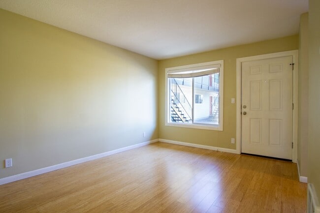 Photo - 7538 N Ida Ave Unit 7538