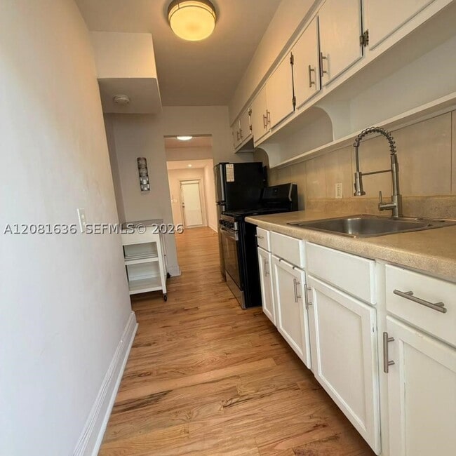 Photo - 6944 Byron Ave Unit 9