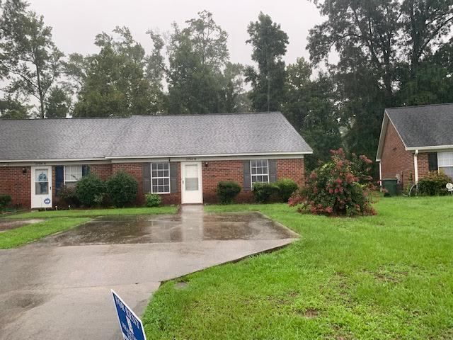 Building Photo - 2704 Bluff View Dr