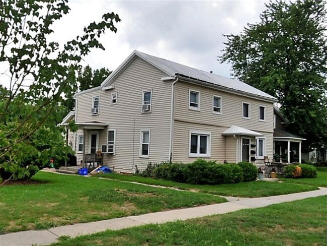 Charming 2-Bedroom Gem in Maumee! - Charming 2-Bedroom Gem in Maumee! Apartamento