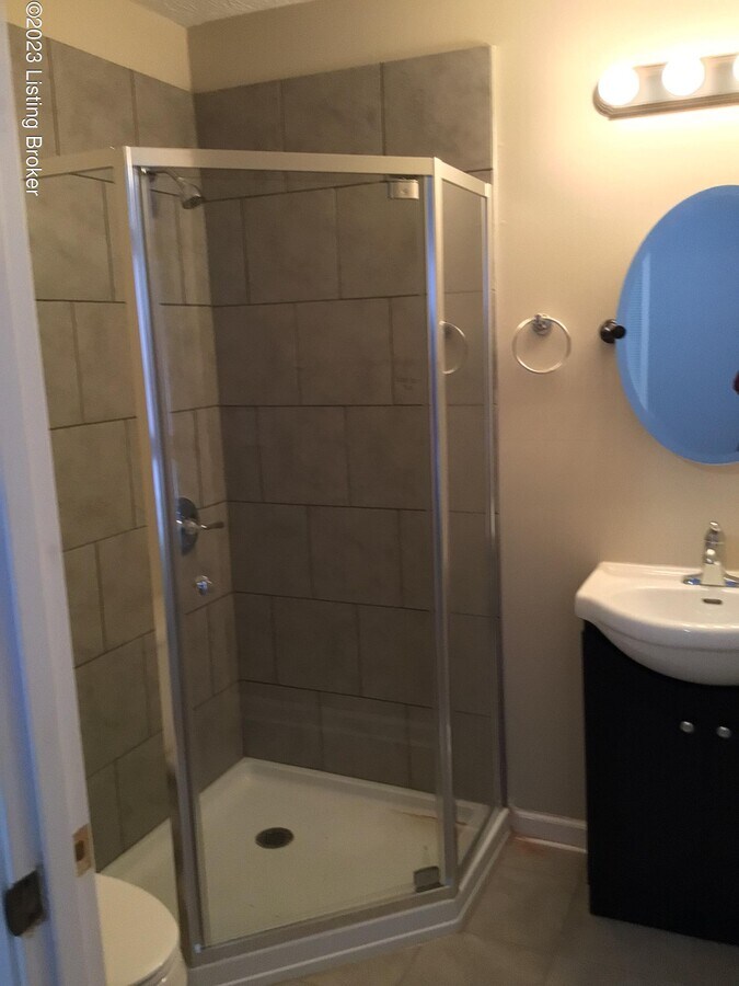 Photo - 952 S Floyd St Unit 101