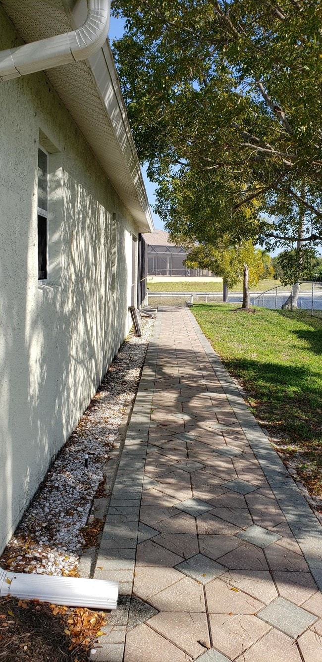 Photo - 2619 NW 1st St