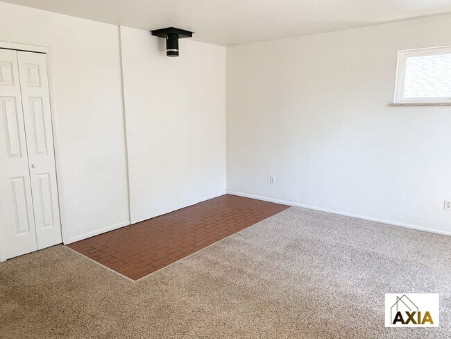 Photo - 715-723 19th Unit 715