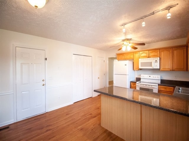 Photo - 643 Glenties Dr