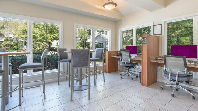 Photo - 175 Centre St Unidad 1024