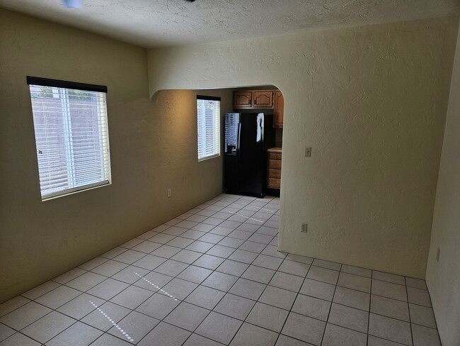 Photo - 3038 N 34th St