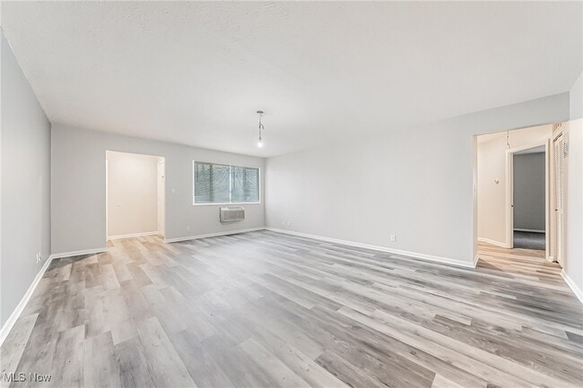 Photo - 30050 Euclid Ave Unit A2