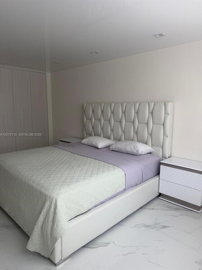 Photo - 251 174th St Unit 1414