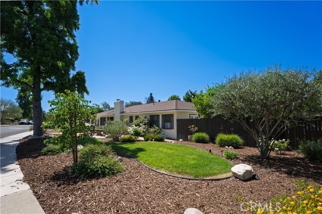 Photo - 668 W Twelfth St