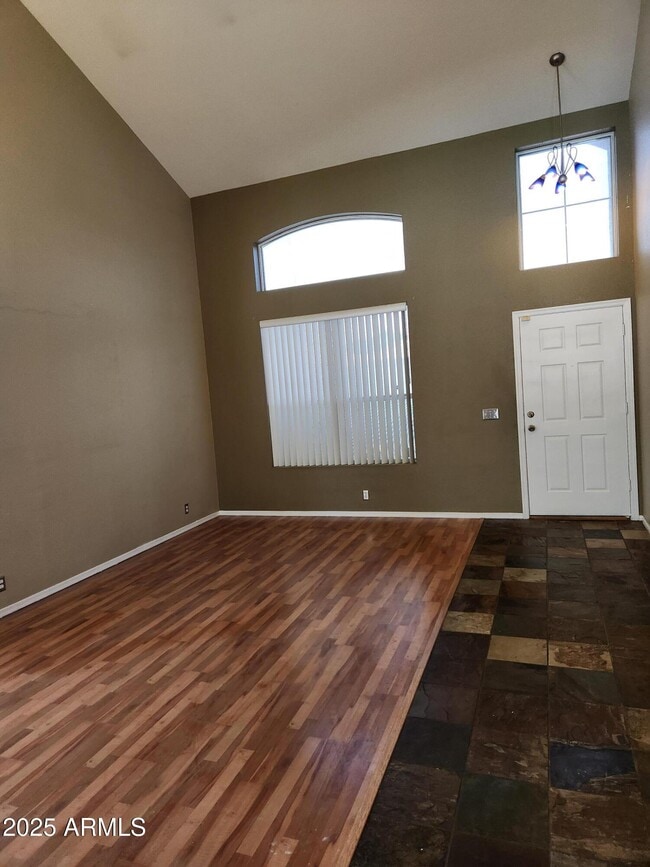 Photo - 1112 W Folley St