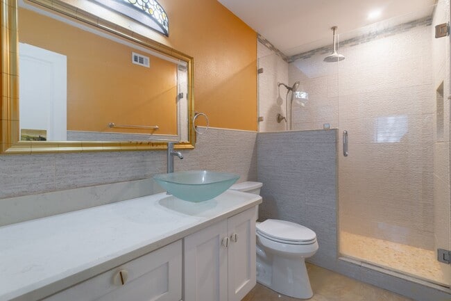 Photo - Living in Luxury!