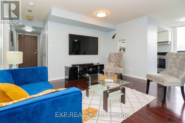 Photo - 25 Agnes St Unit 201