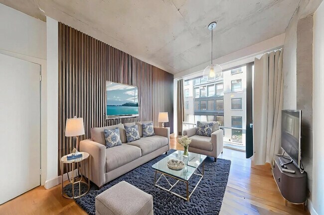 Building Photo - 132 W 26th St