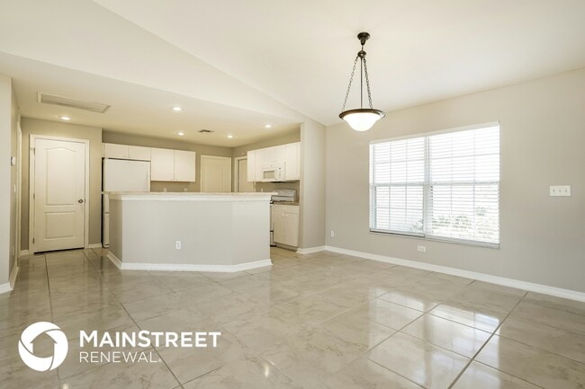 Photo - 3016 65th St W