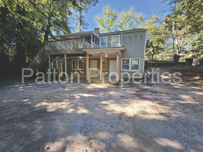 Building Photo - 1401 Kinderway &amp; 4300-4302 Wentworth -... Unit 4302 Rental