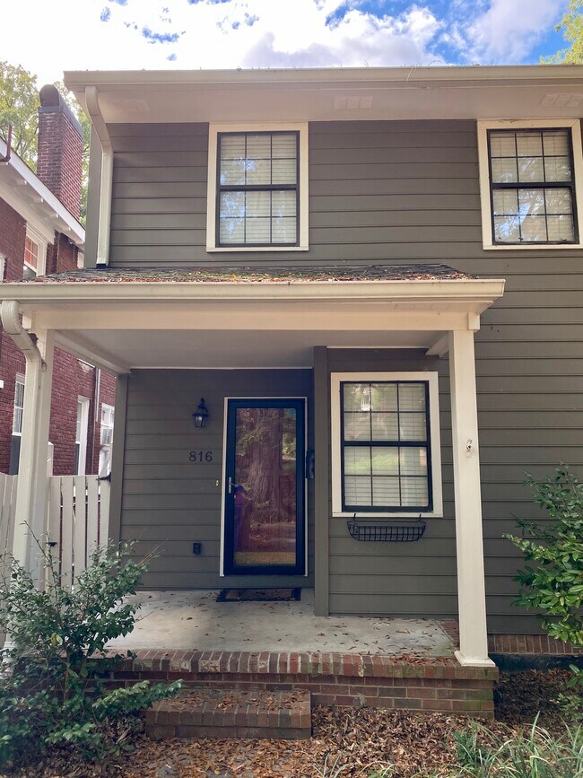 816 Oak St - 816 Oak St