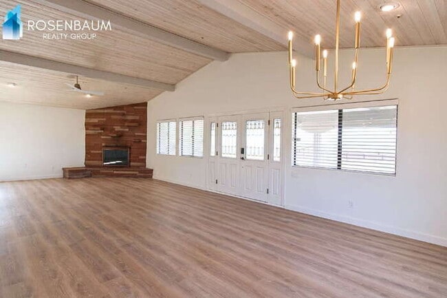 Photo - Stunning 2-beds, 2-baths Desert Retreat  in the highly desirable North Scottsdale area!