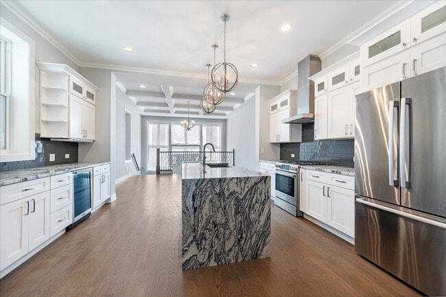 Photo - 6241 S Woodlawn Ave