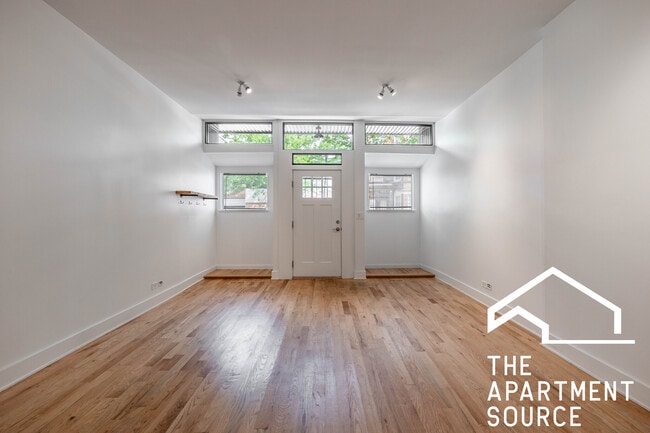 Photo - 1823 W 17th St Unit 1