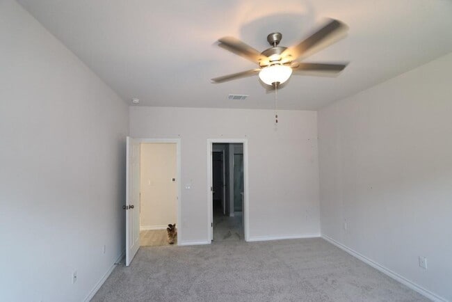 Photo - 15704 Singh Dr