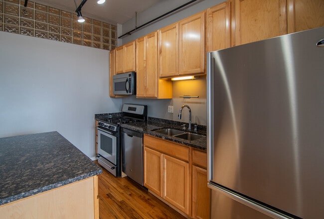 Photo - 6 S Laflin St Unit 808