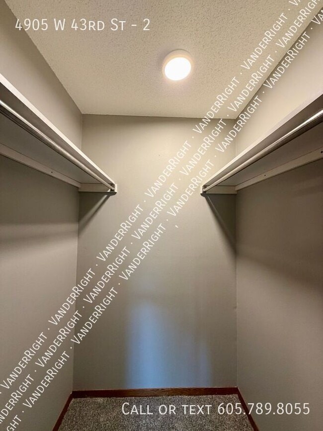 Photo - 4905 W 43rd St Unit 2