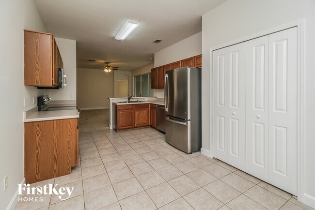 Photo - 1087 Golf Point Loop