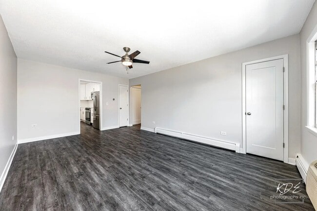 133 W Franklin #3