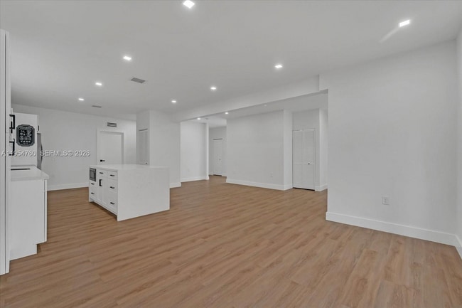 Photo - 1733 NW 16th St