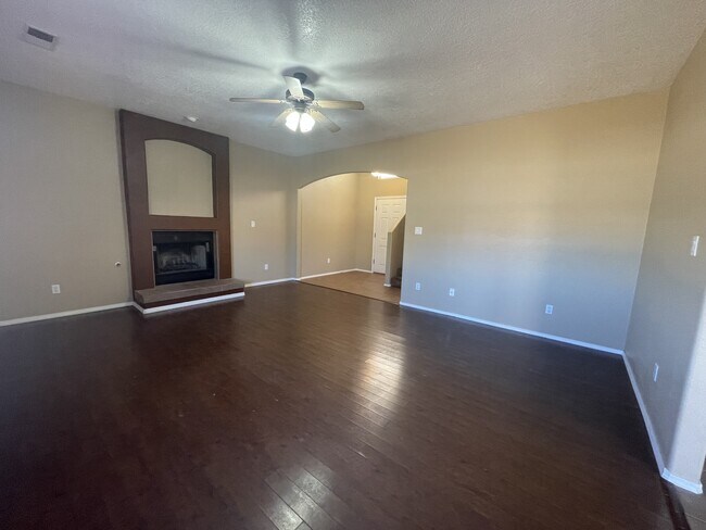 Photo - 5659 Bald Eagle Rd NW